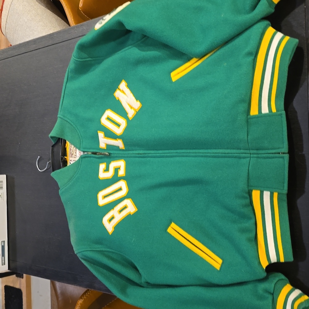 Mitchell &Ness Boston Celtics Jacket